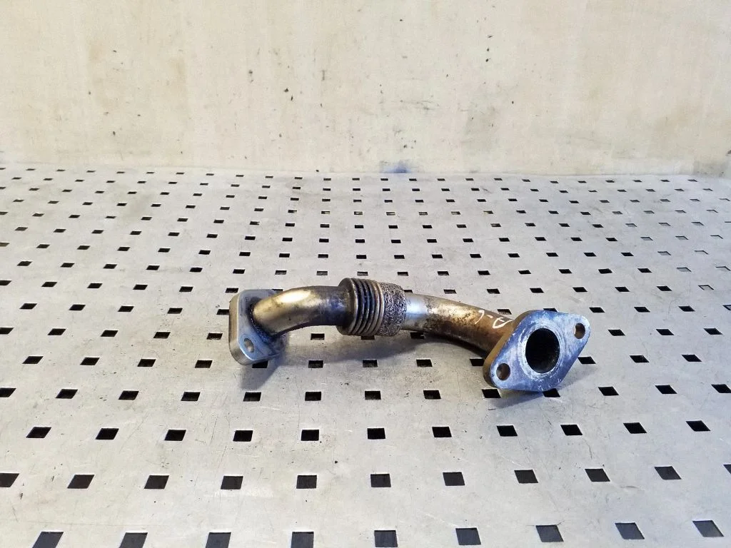 EGR valve line/pipe/hose 038131521AJ