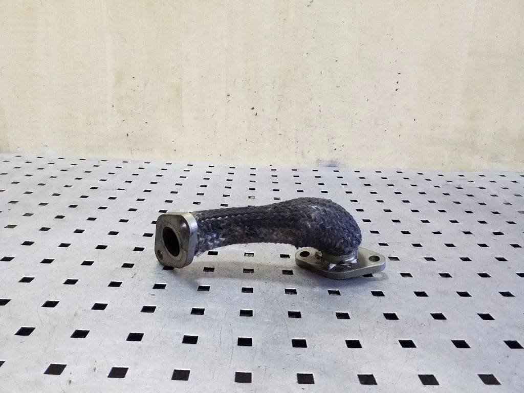 EGR valve line/pipe/hose