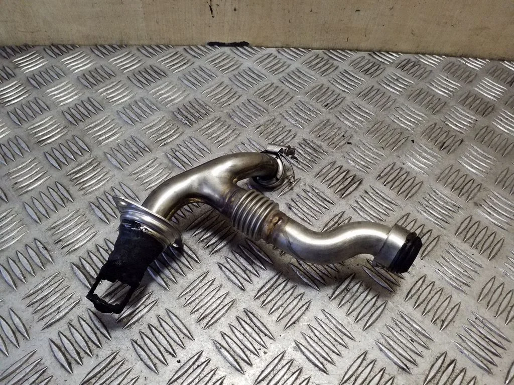EGR valve line/pipe/hose