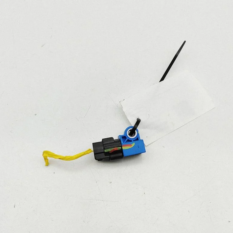 Drošības spilvenu trieciena sensors M63658500AD1