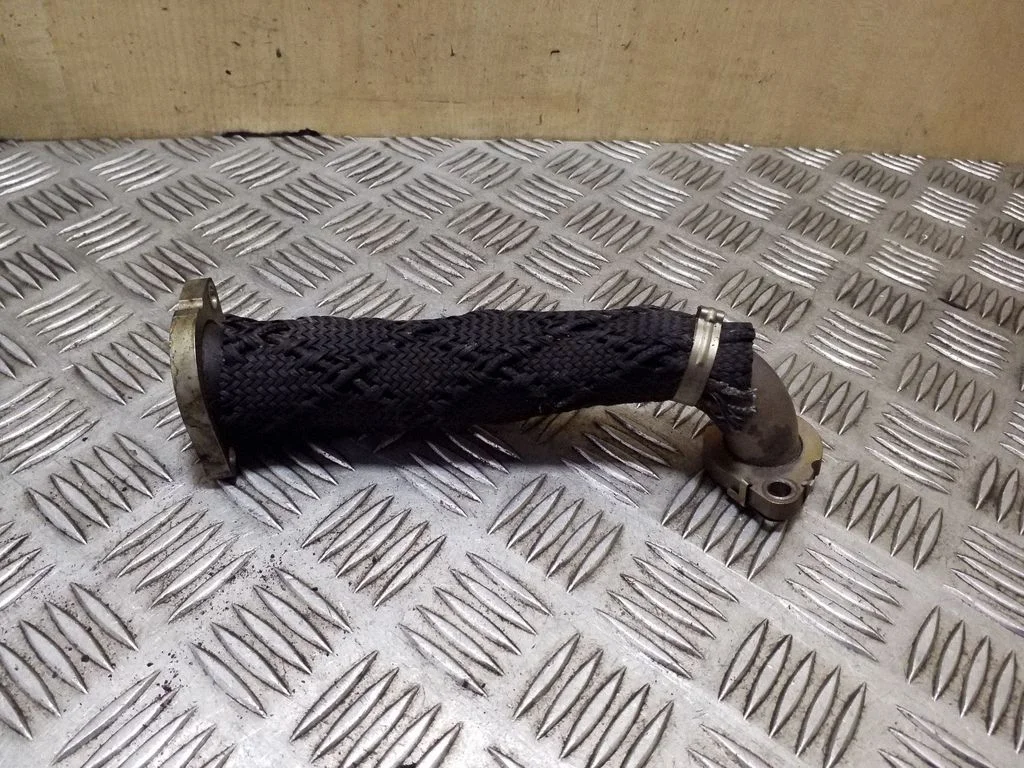 EGR valve line/pipe/hose
