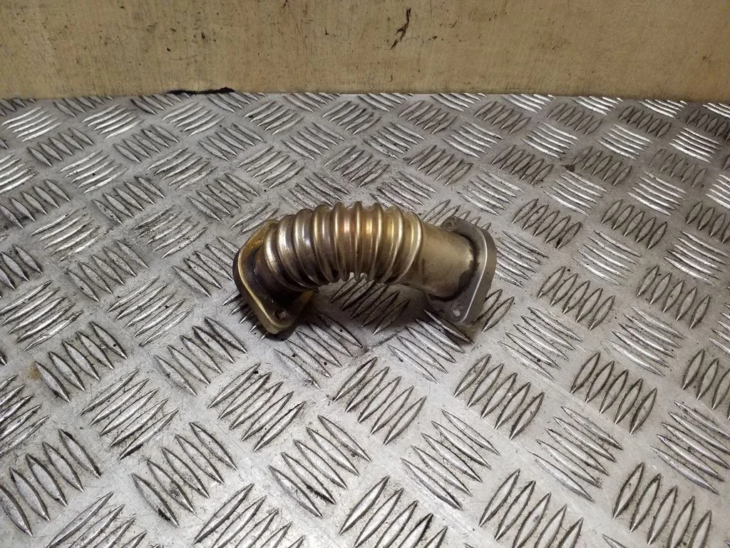 EGR-klapi toru (-d)/ voolik (-ud) 059131525