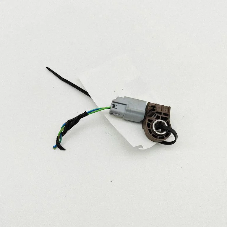 Drošības spilvenu trieciena sensors FH2214B006BB
