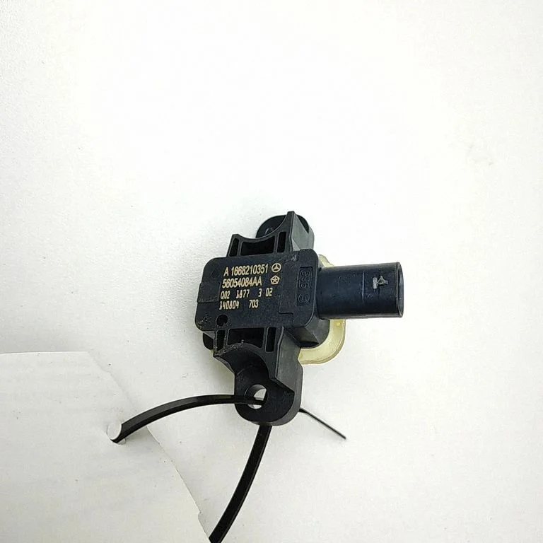 Drošības spilvenu trieciena sensors 56054084AA
