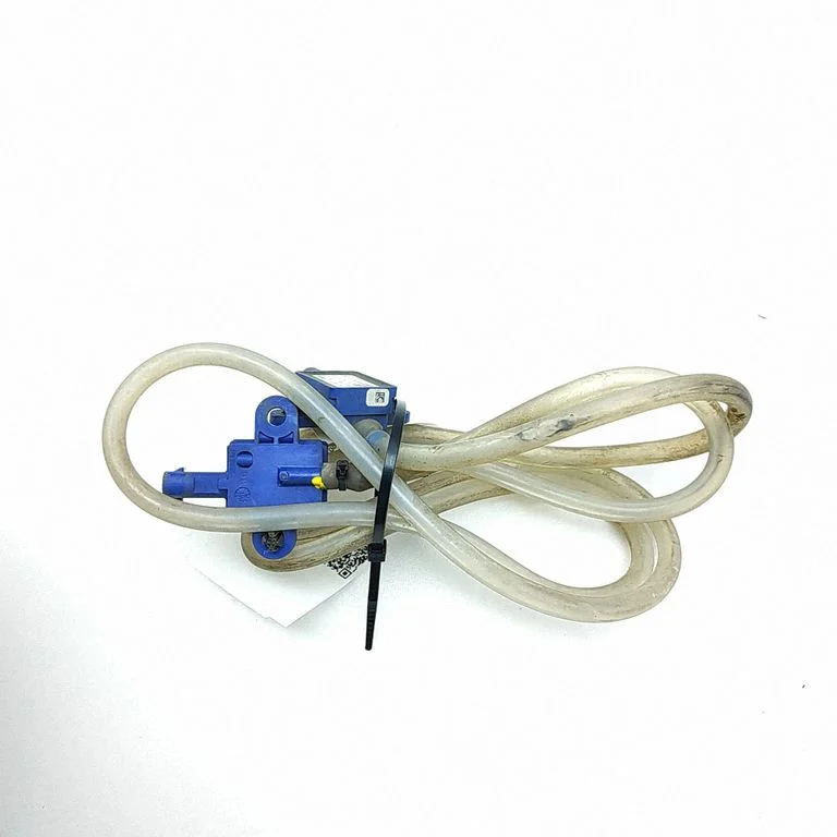 Drošības spilvenu trieciena sensors 5WK44641