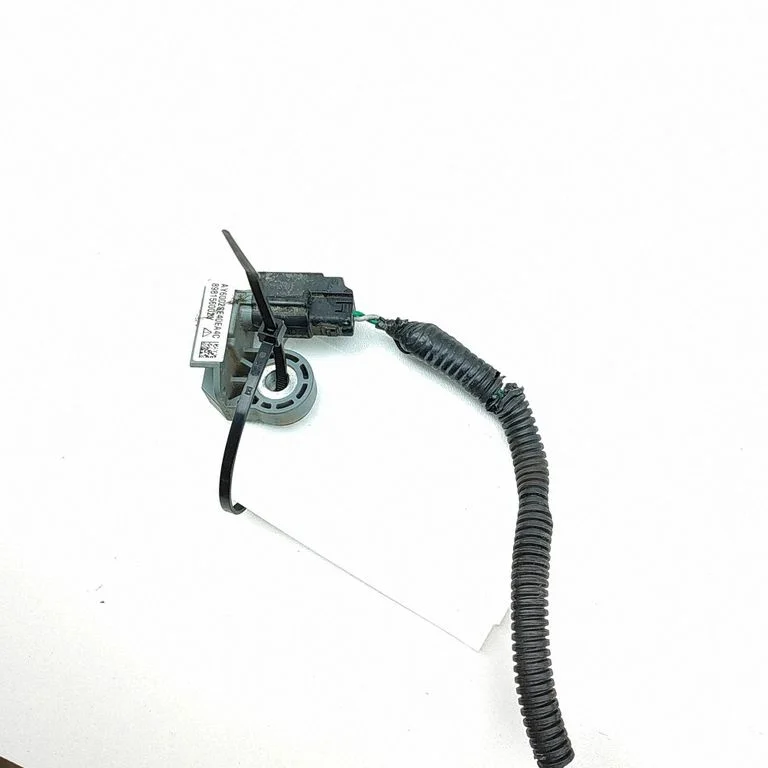 Drošības spilvenu trieciena sensors