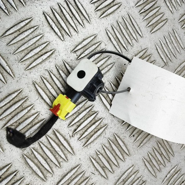 Drošības spilvenu trieciena sensors 2H0959351