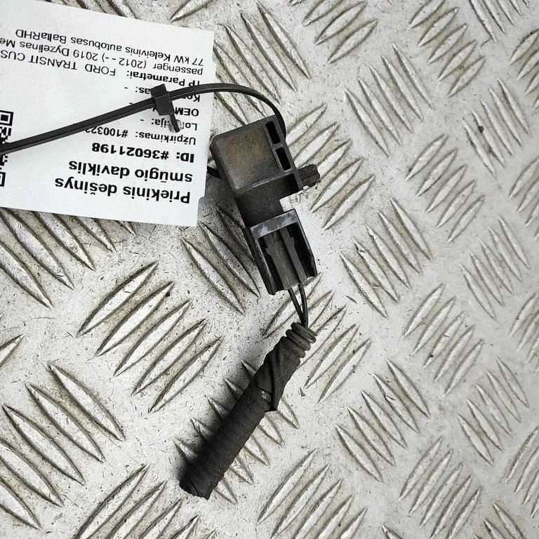 Drošības spilvenu trieciena sensors A32E18383442