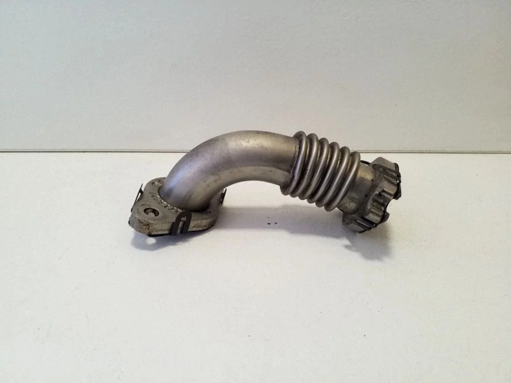 EGR-klapi toru (-d)/ voolik (-ud) 84715F01