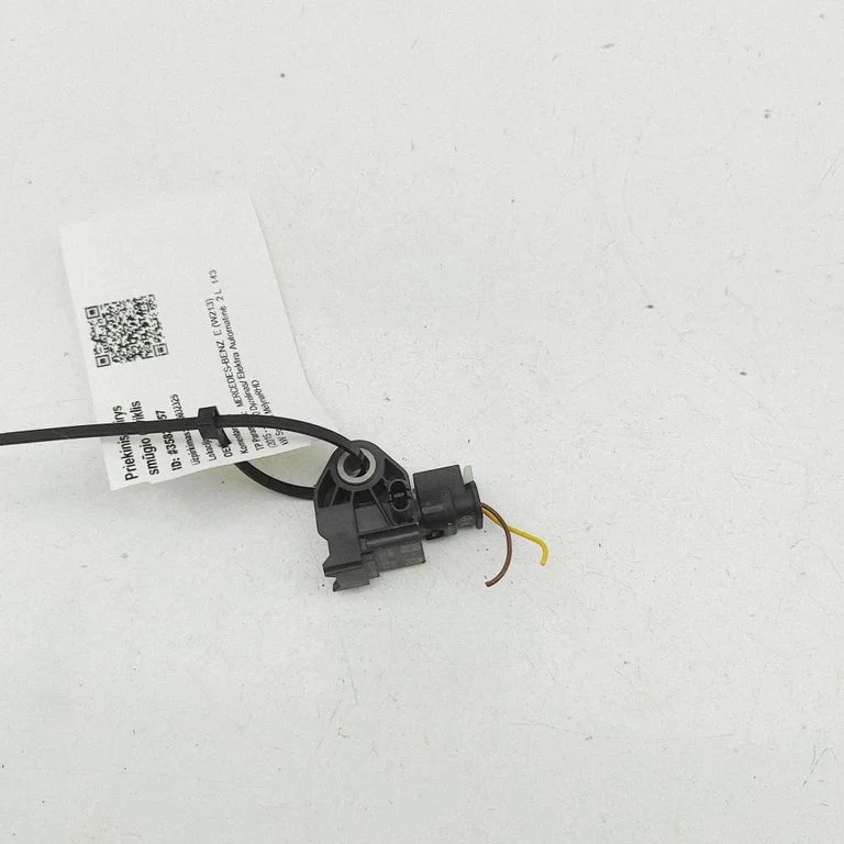 Drošības spilvenu trieciena sensors A2139051300