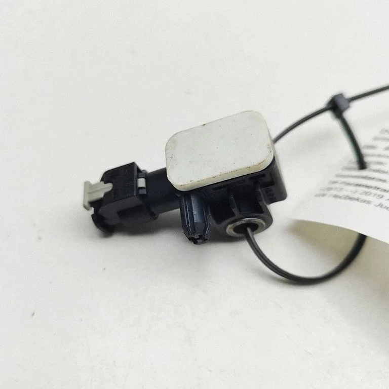 Airbag deployment crash/impact sensor 106005800A