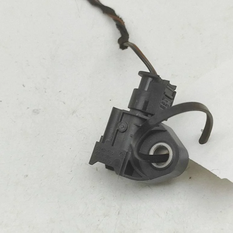 Airbag deployment crash/impact sensor – Volkswagen ID.4 (2020-)
