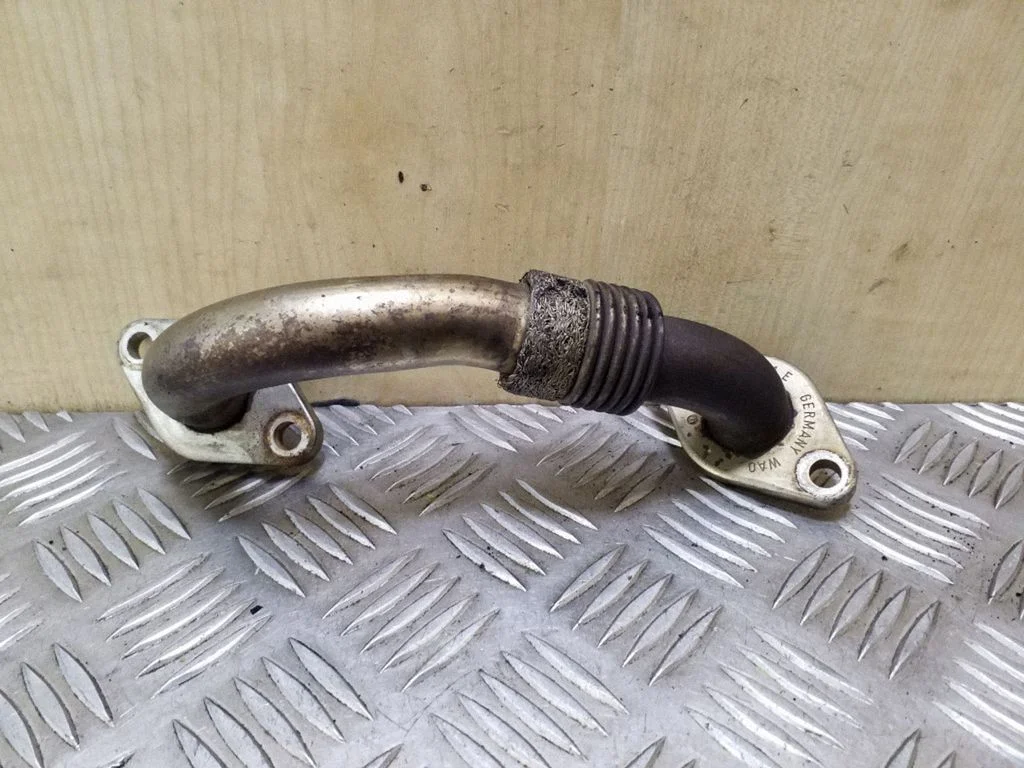 EGR-klapi toru (-d)/ voolik (-ud) 038131521E