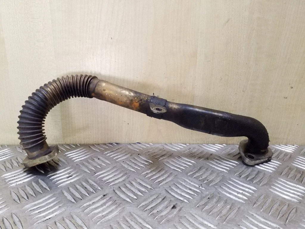 EGR valve line/pipe/hose – Renault Trafic II (X83) (2001-2014)