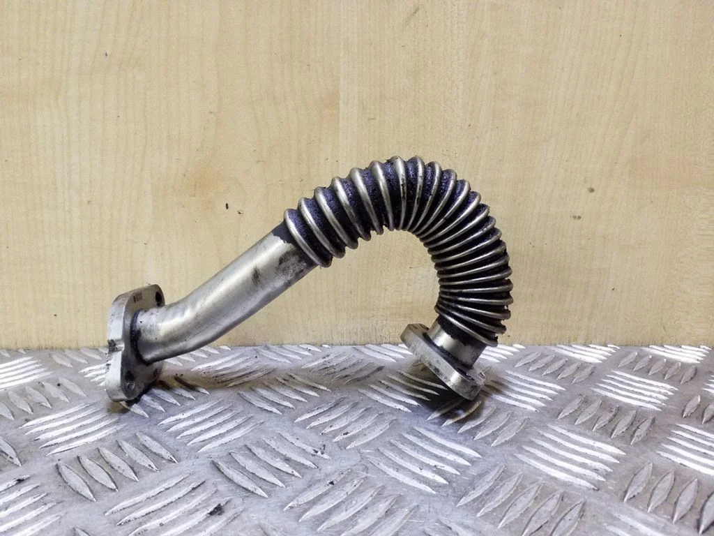 EGR valve line/pipe/hose – Renault Trafic II (X83) (2001-2014)