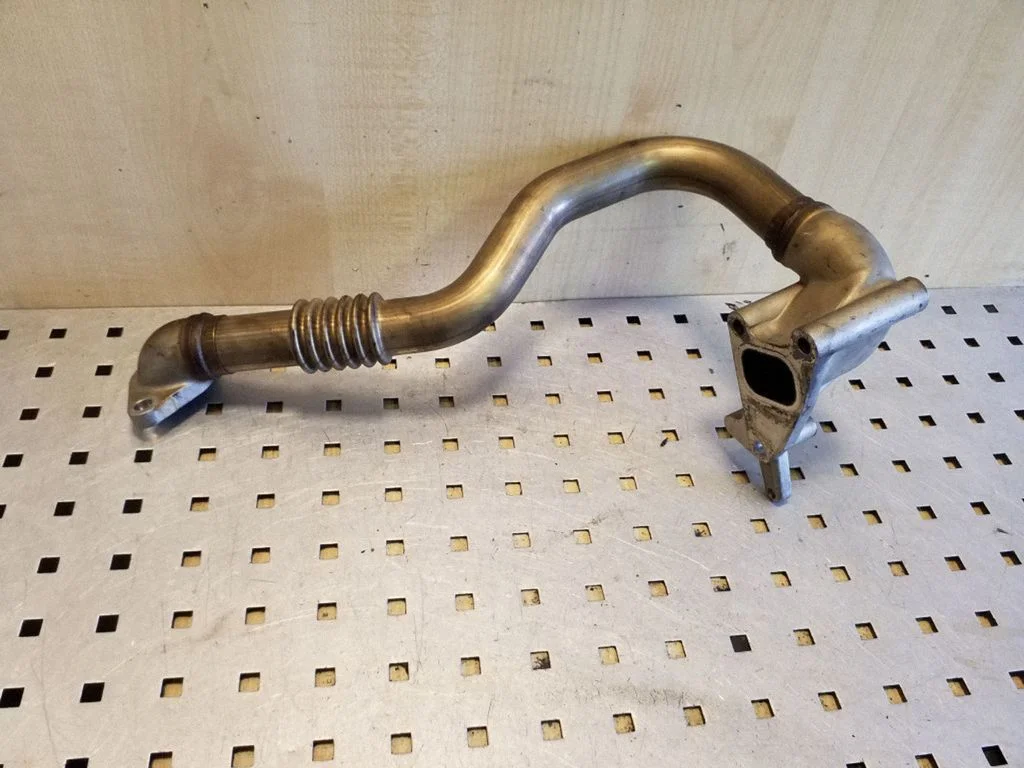 EGR valve line/pipe/hose
