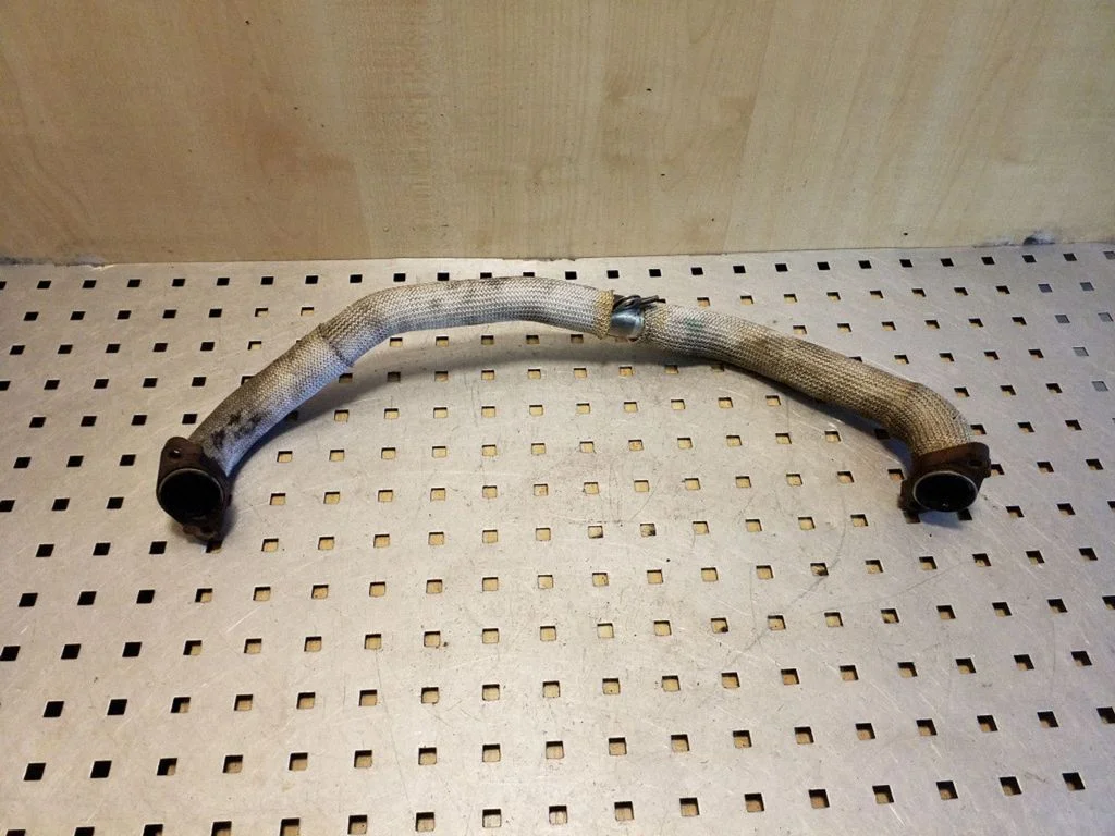 EGR valve line/pipe/hose