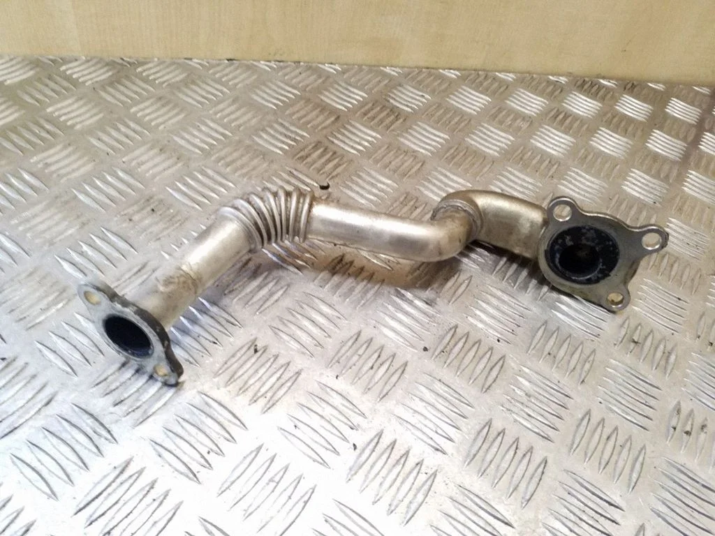 EGR valve line/pipe/hose