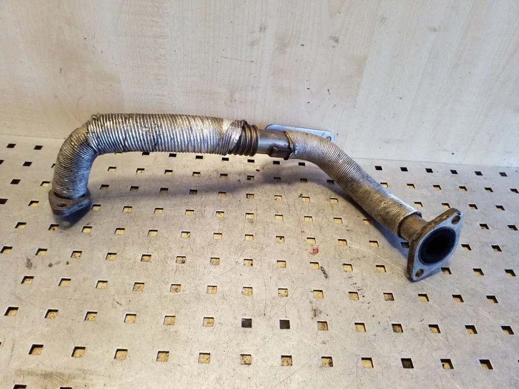 EGR-klapi toru (-d)/ voolik (-ud) – Mitsubishi Pajero Sport I (1996-2008)