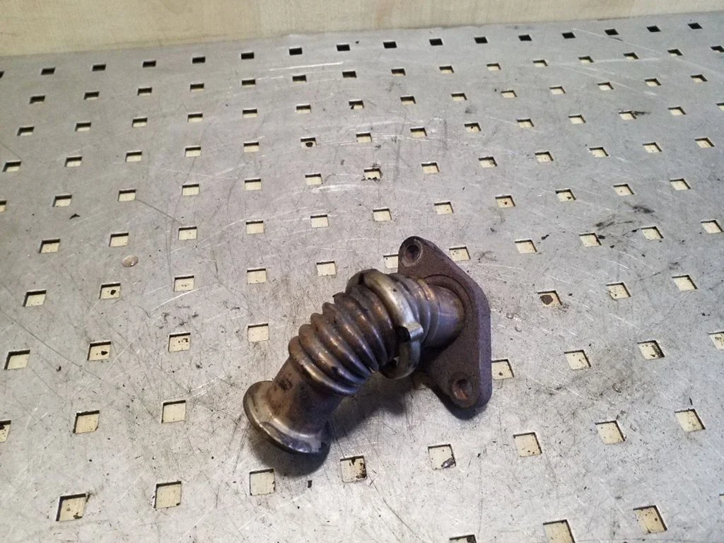 EGR valve line/pipe/hose