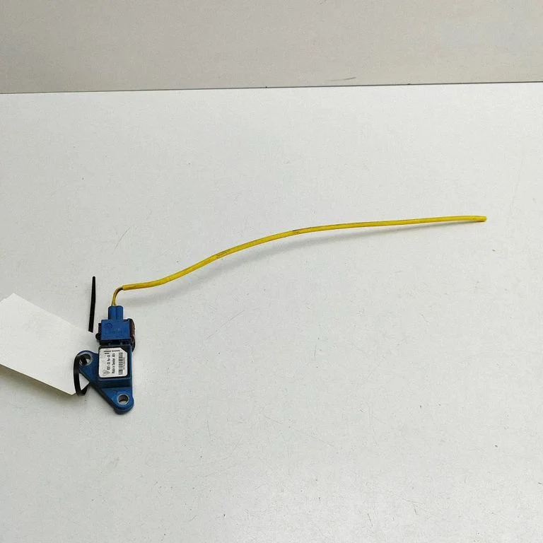 Drošības spilvenu trieciena sensors 99761822301