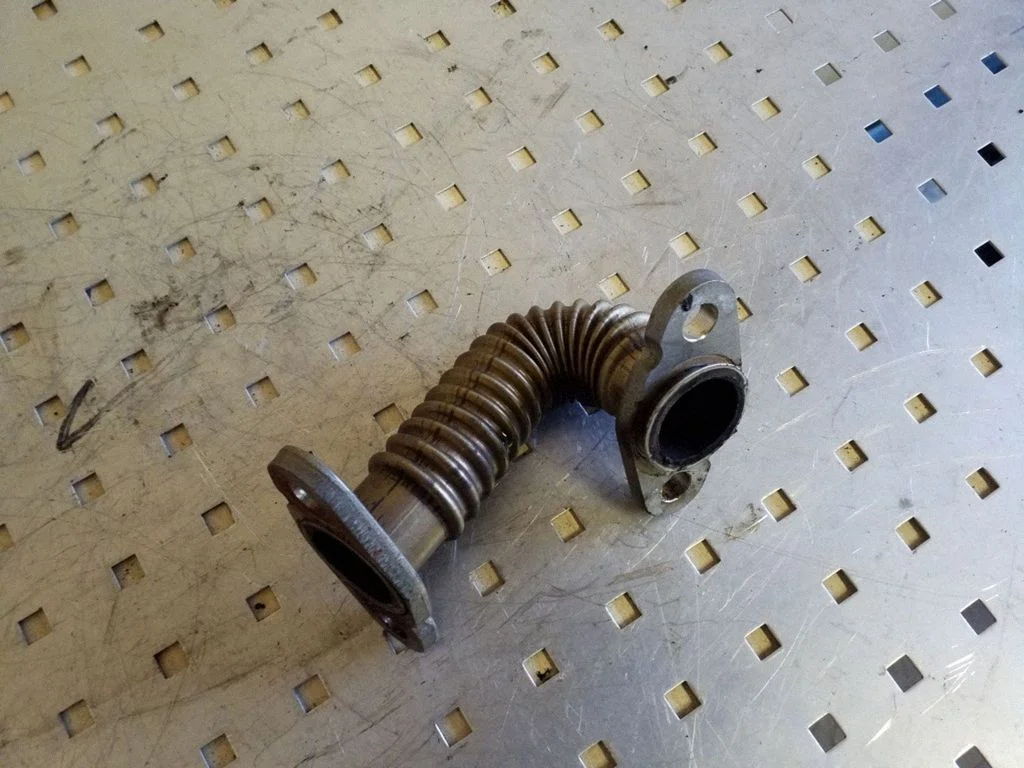 EGR valve line/pipe/hose – Volvo XC60 (2009-2013)