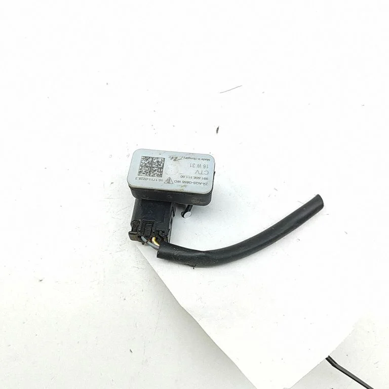 Airbag deployment crash/impact sensor – Porsche 911 991 (2011-2019)