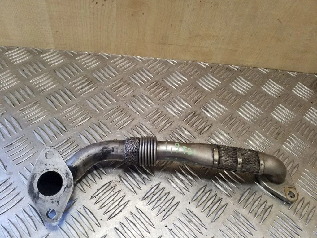 EGR valve line/pipe/hose – Skoda Octavia Mk2 (1Z) (2004-2013)