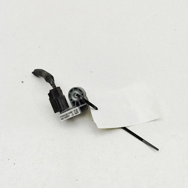 Drošības spilvenu trieciena sensors