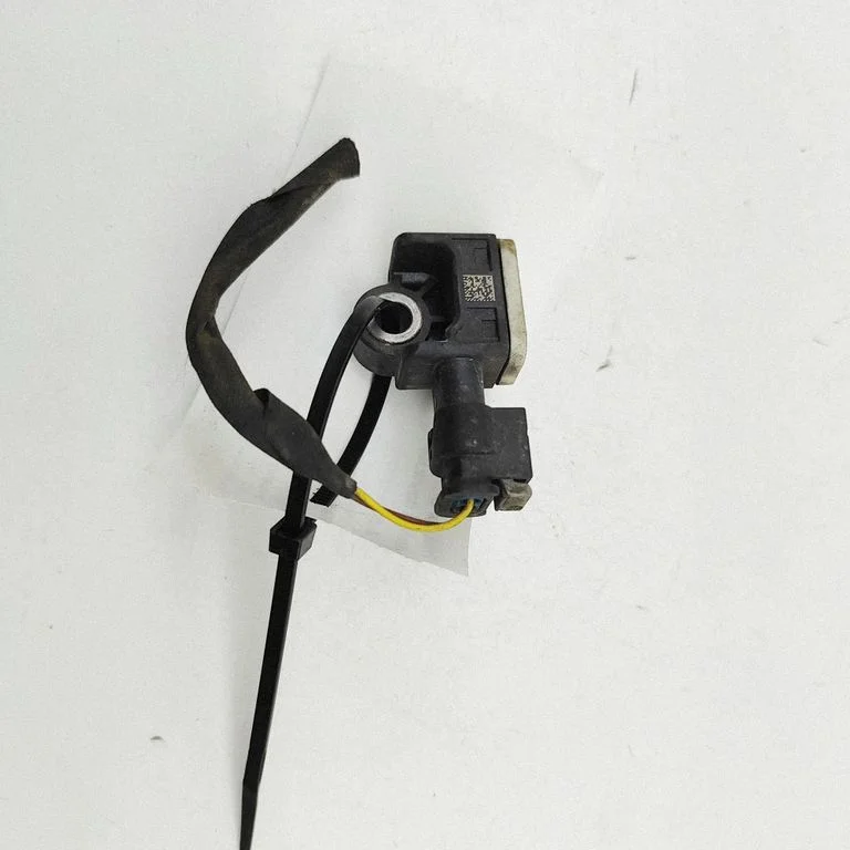 Drošības spilvenu trieciena sensors 56054085AA