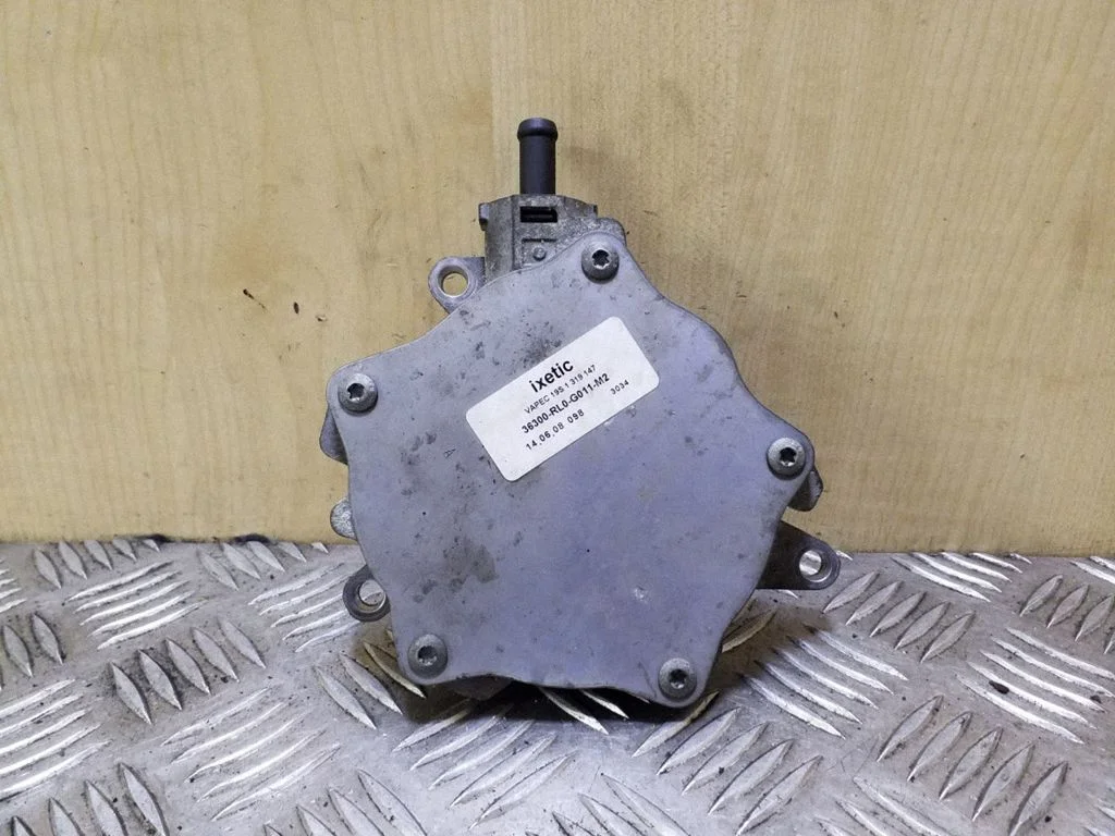 Vacuum pump 36300RL0G011M2