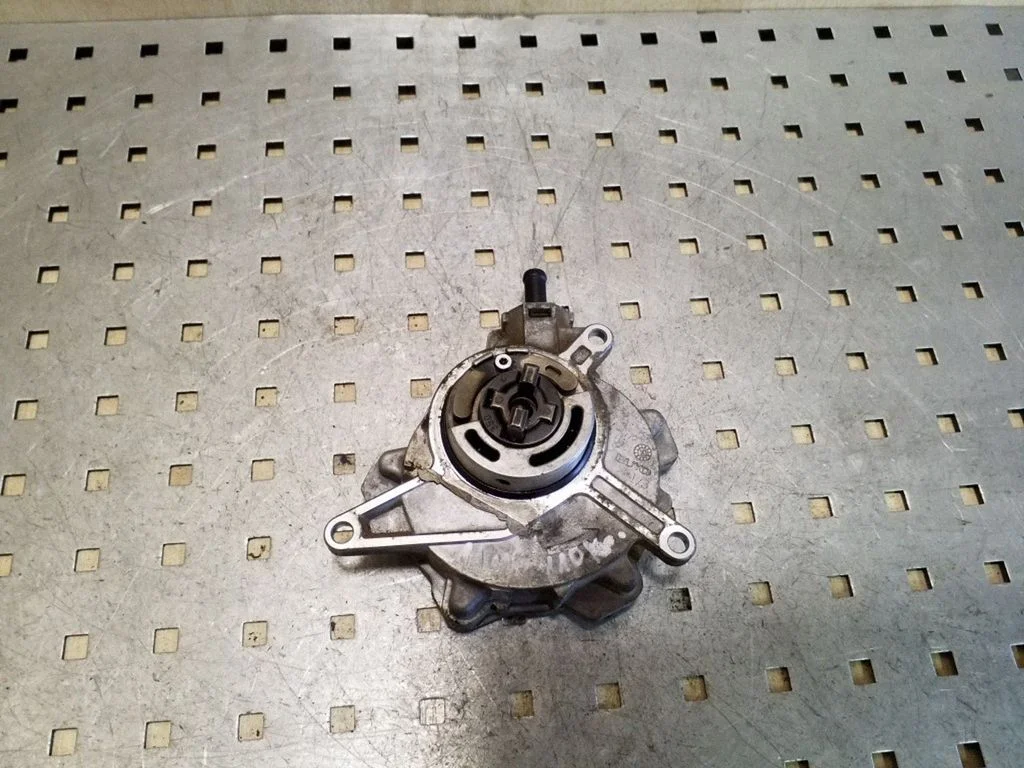 Vacuum pump 36300RL0G012M2