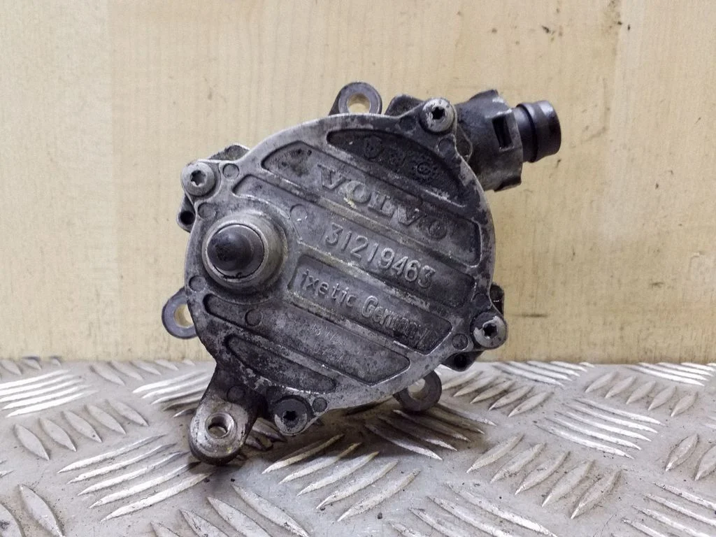 Vacuum pump 31219463