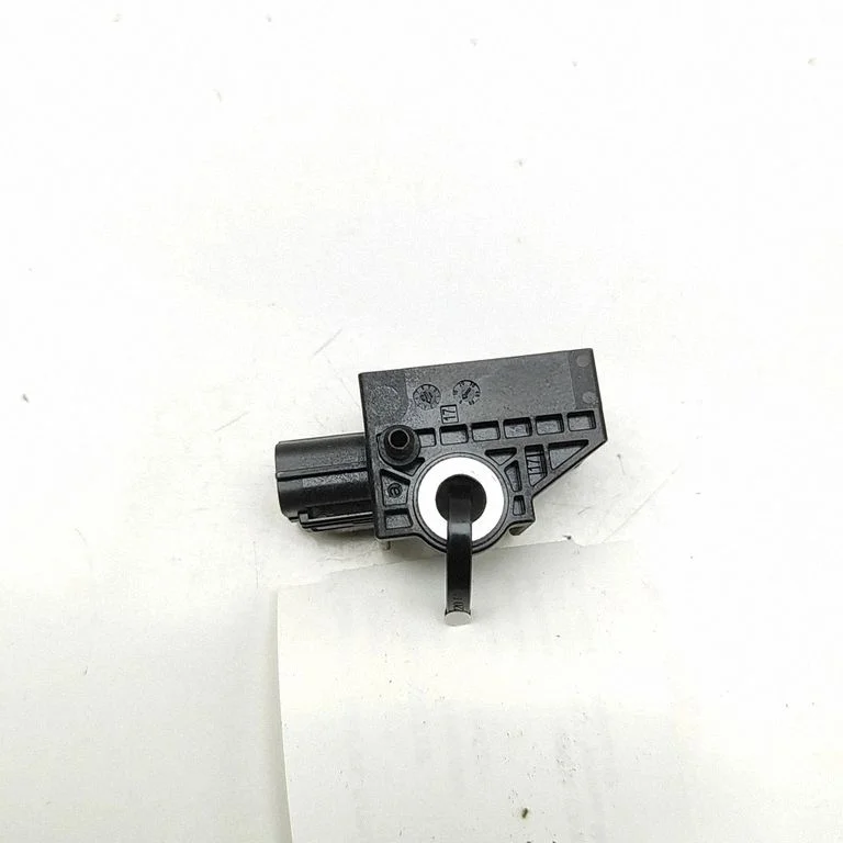 Drošības spilvenu trieciena sensors 5WK44281