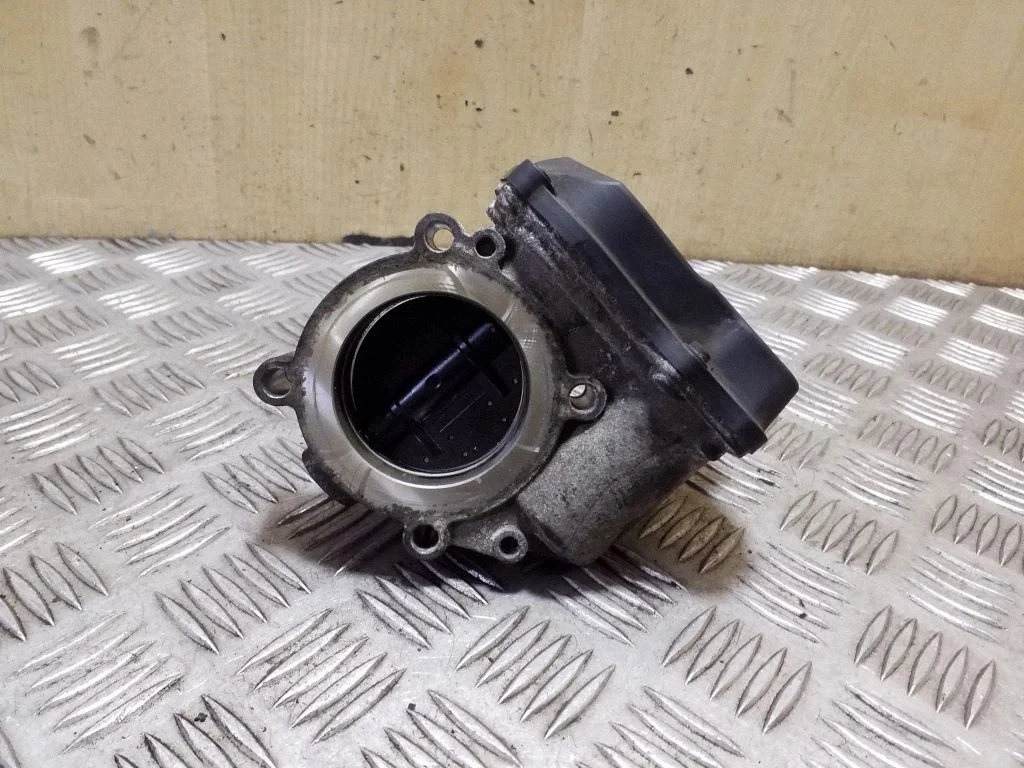 Throttle valve 06F133062J