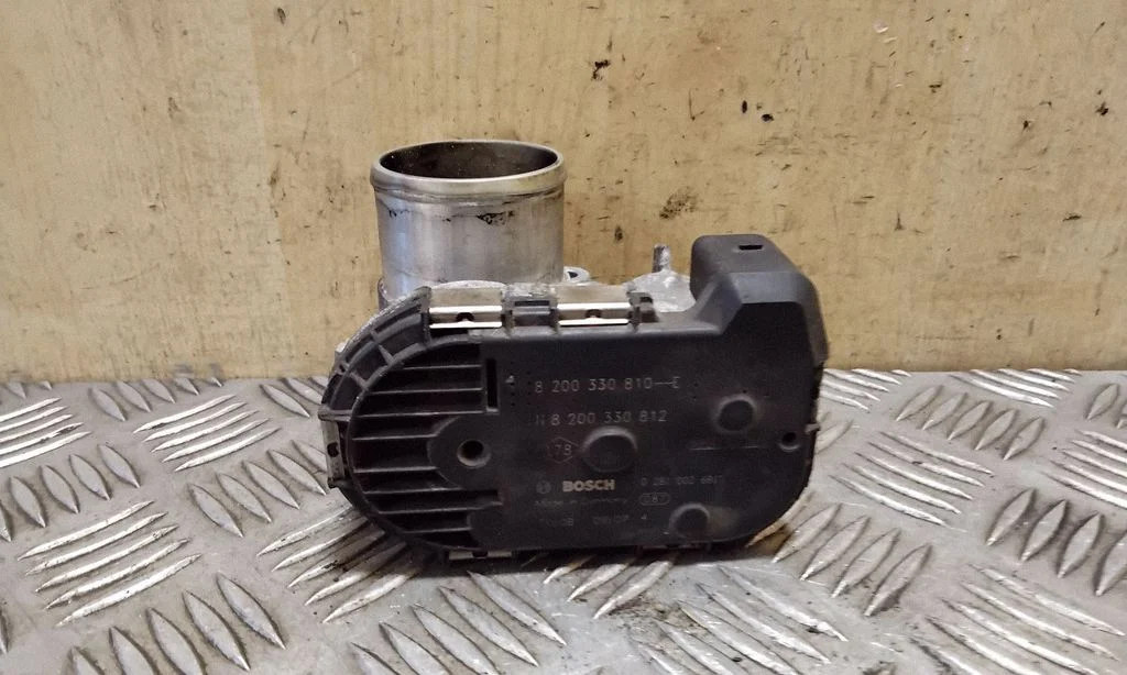 Throttle valve 8200330810E
