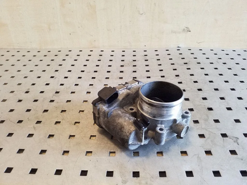 Throttle valve 31216665