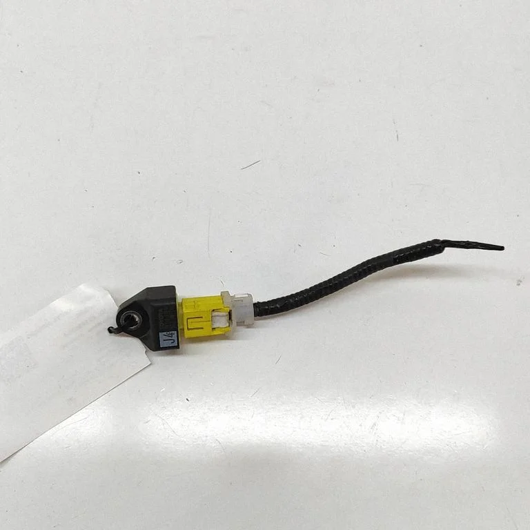 Drošības spilvenu trieciena sensors 8917311010