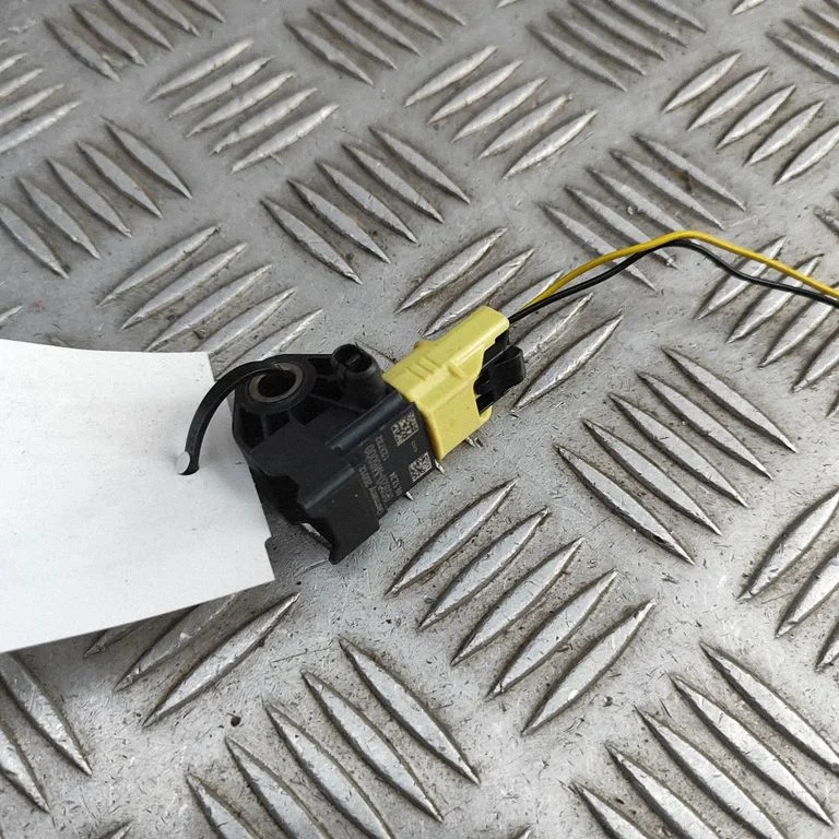 Drošības spilvenu trieciena sensors 95920M6000