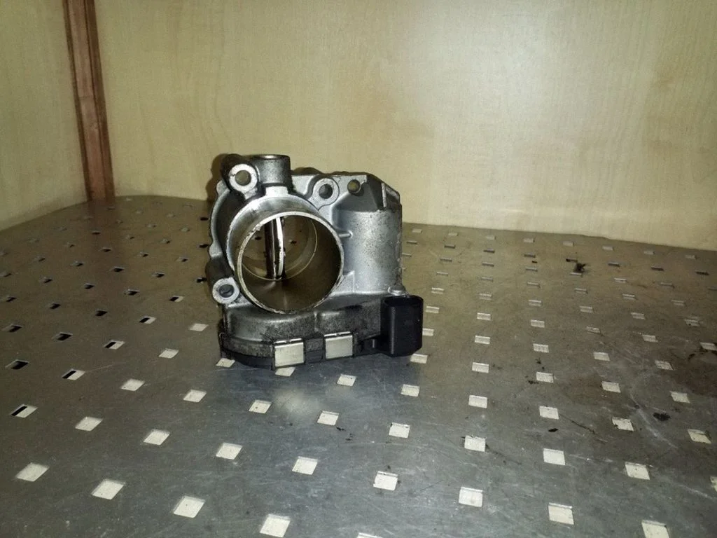 Drosselklapp 8200330810E