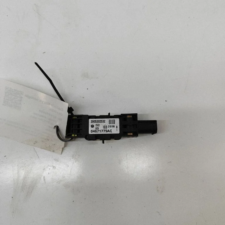 Drošības spilvenu trieciena sensors 3905302532