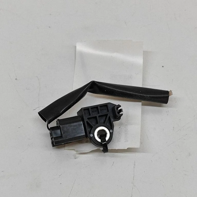Drošības spilvenu trieciena sensors 988307904R