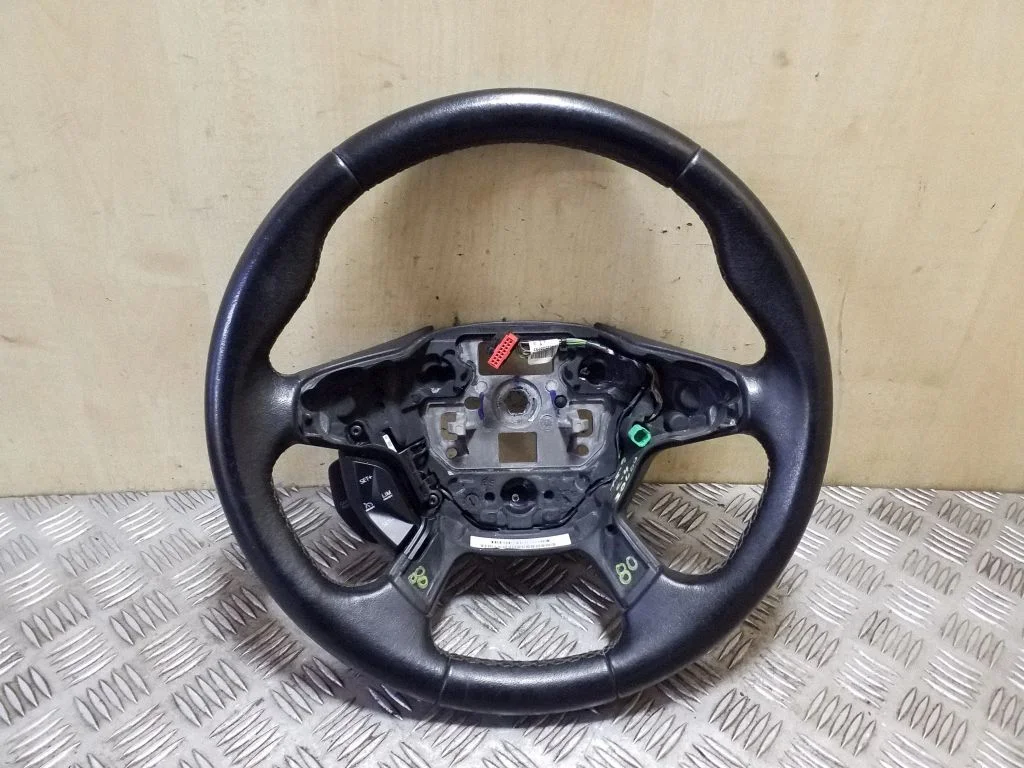 Steering wheel – Ford Kuga II (2013-2019)