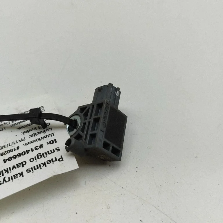 Drošības spilvenu trieciena sensors 959302W000