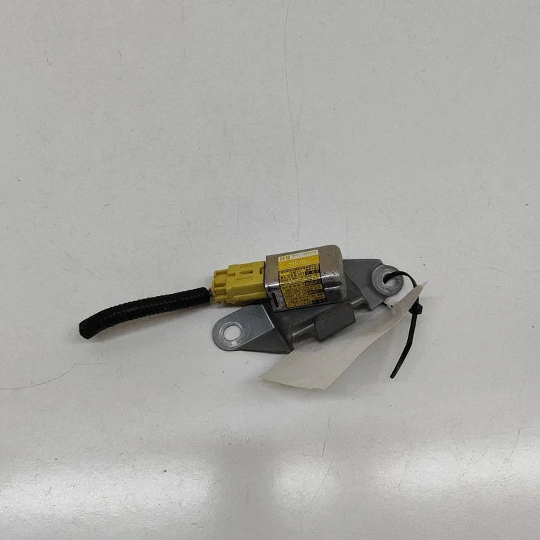 Drošības spilvenu trieciena sensors 8986060020