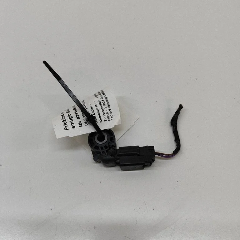 Airbag deployment crash/impact sensor – Ford Kuga III (2020-)