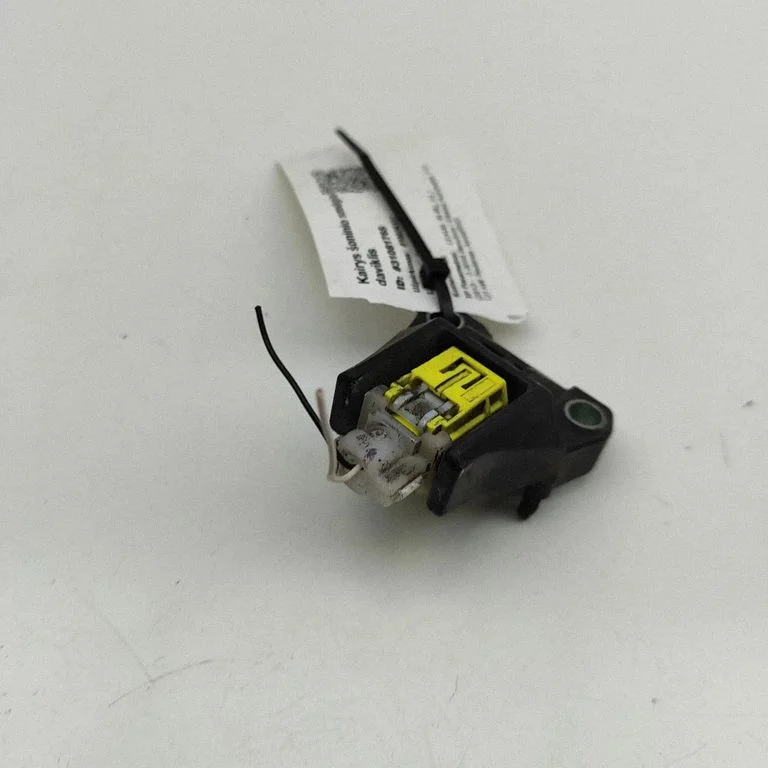 Drošības spilvenu trieciena sensors – Lexus IS III XE30 (2013-2020)