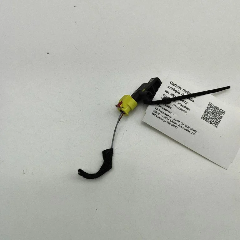 Airbag deployment crash/impact sensor – Audi Q4 e-tron (2021-)