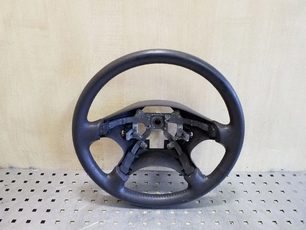 Steering wheel 6628053420