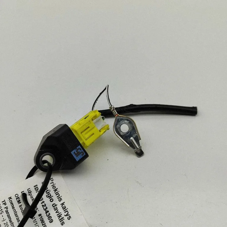 Drošības spilvenu trieciena sensors 898310K040
